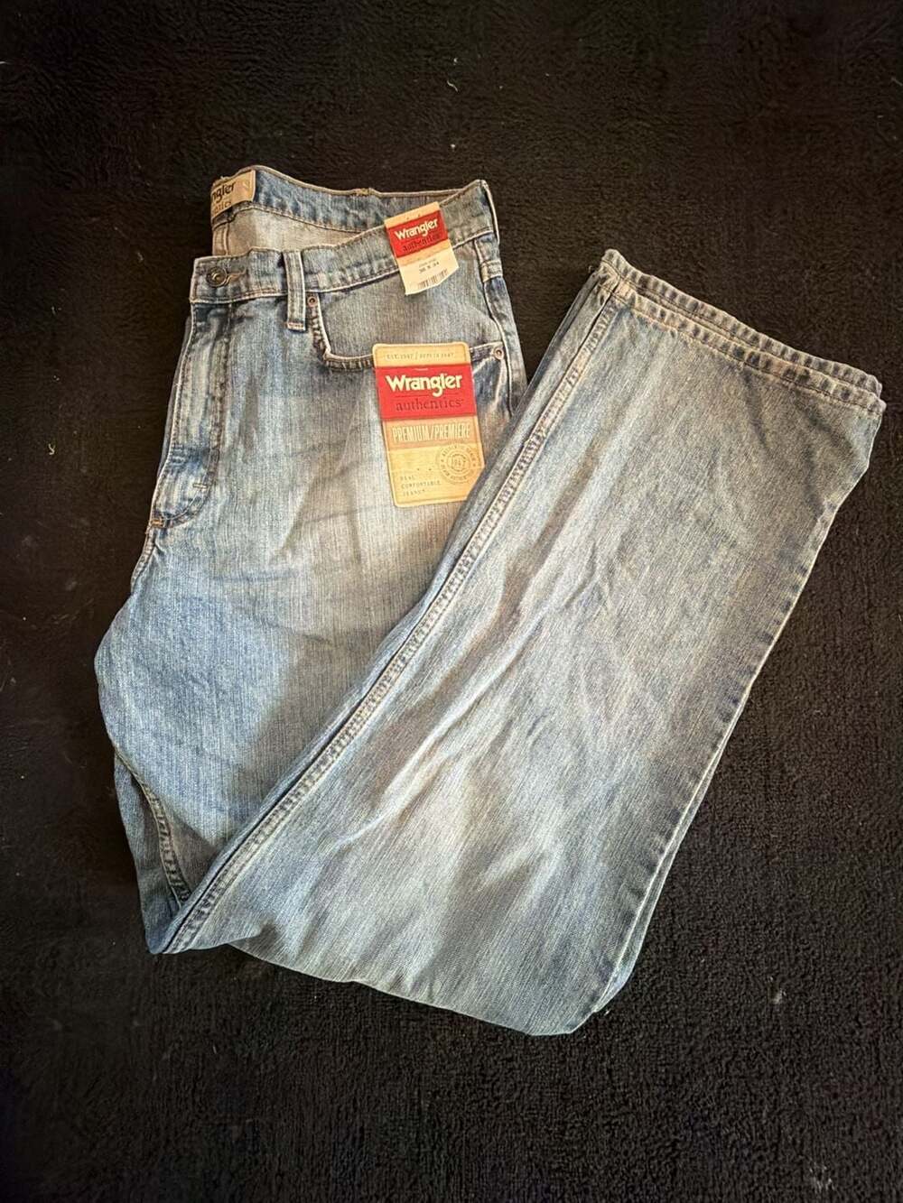 Wrangler Authentics Men's Premium Denim Jeans Light Wash 36x34